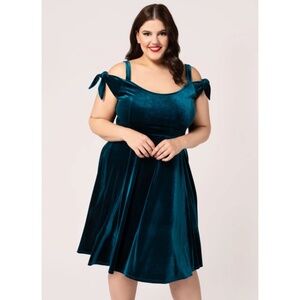 NWT Hell Bunny Carrie Velvet Fit & Flare Dress in Teal XL